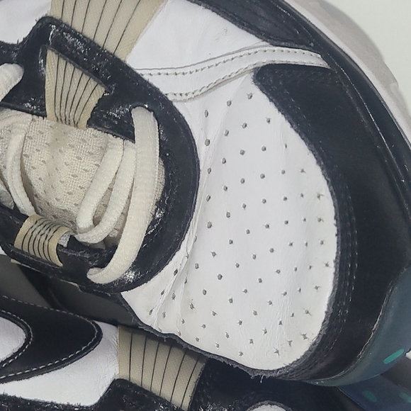 RARE NIKE TRAINER SC 2010 Mid 395940-104 Size 11 - Picture 3 of 9